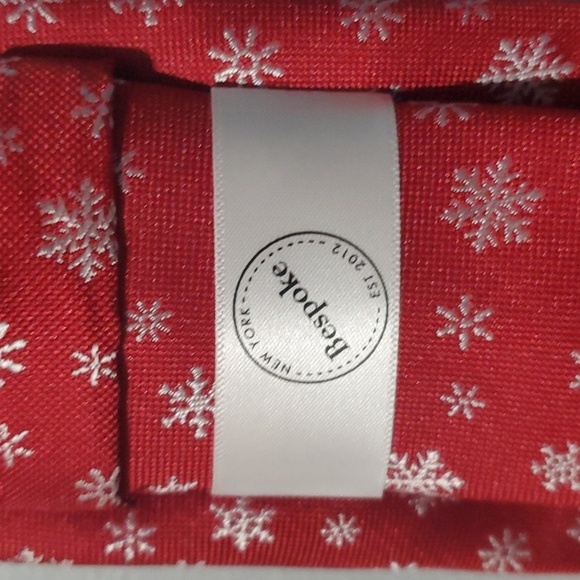 Bespoke accessory men's tie size one size holiday red snowflake snowflakes - Picture 9 of 11